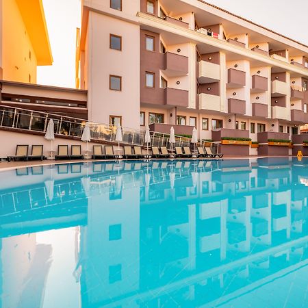 Primasol Hane Family Resort Hotel Side Exterior foto