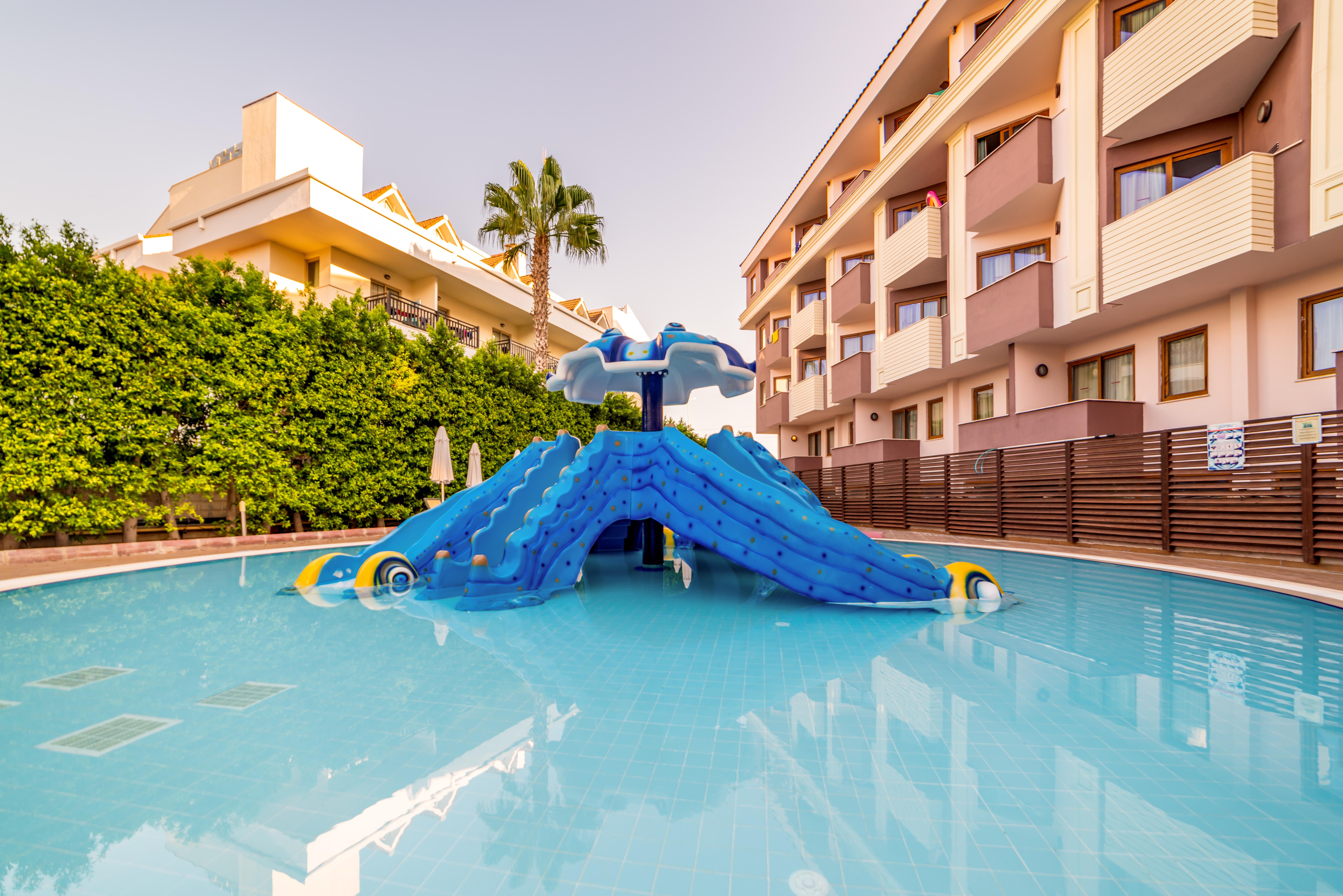Primasol Hane Family Resort Hotel Side Exterior foto