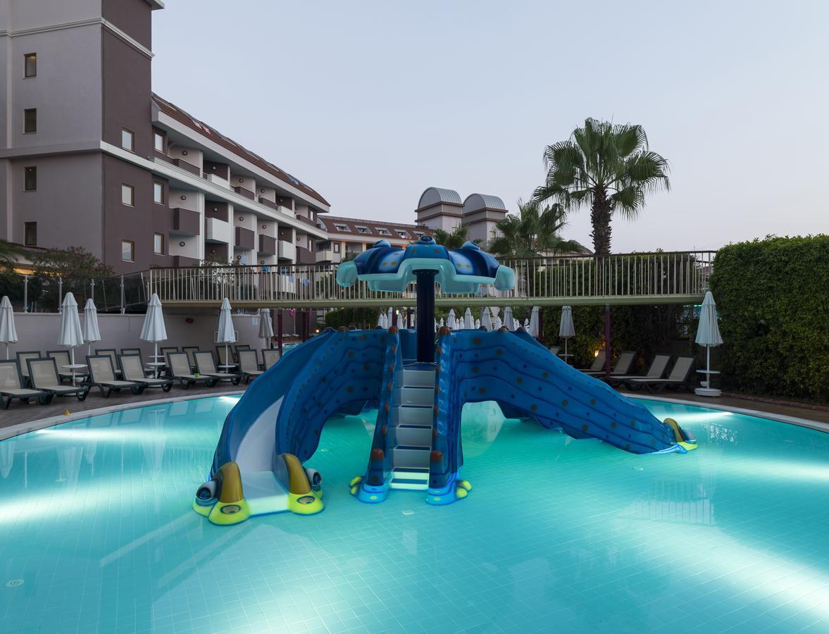 Primasol Hane Family Resort Hotel Side Exterior foto